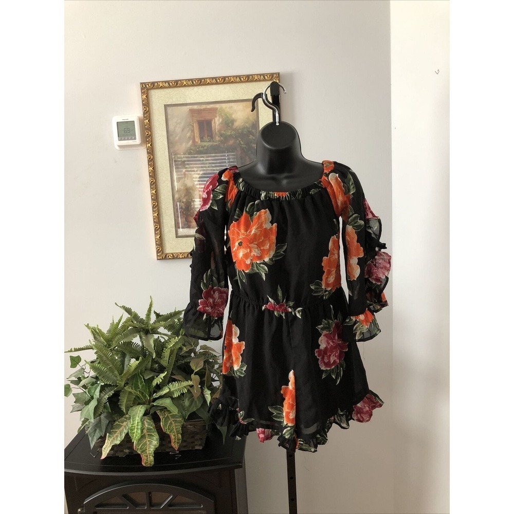 Love Ary Floral Jumpsuit Romper Floral Size Small Off Shoulder Preppy Pullover